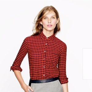 J Crew Red and Boy Plaid Boy Fit Crinkle Size 6
